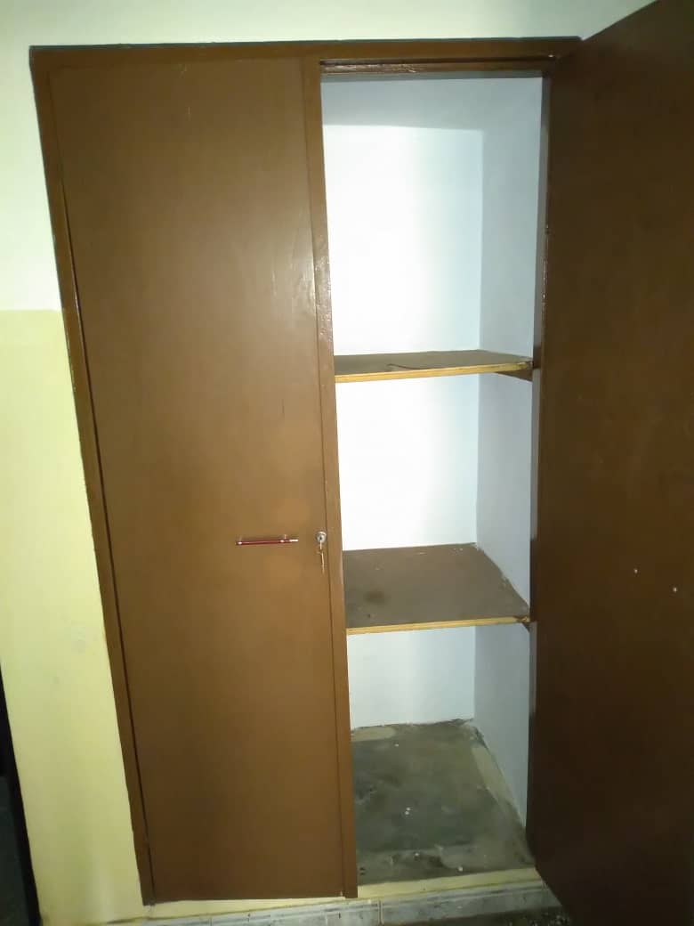 N° 4242 :
                            Appartement à louer , Djidjolé, Lome, Togo : 65 000 XOF/mois
