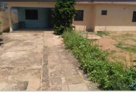 N° 5295 :
                        Maison à vendre , Djiffa kpota, Lome, Togo : 45 000  000 XOF/vie