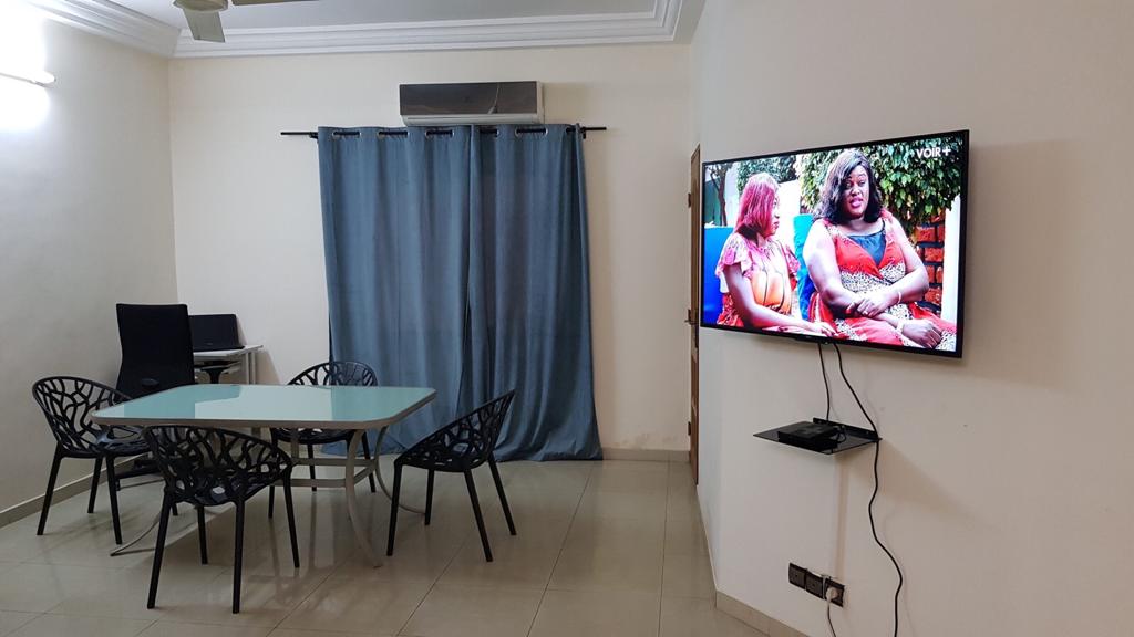 N° 5173 :
                        Appartement meublé à louer , Tokoin casablanca, Lome, Togo : 450 000 XOF/mois