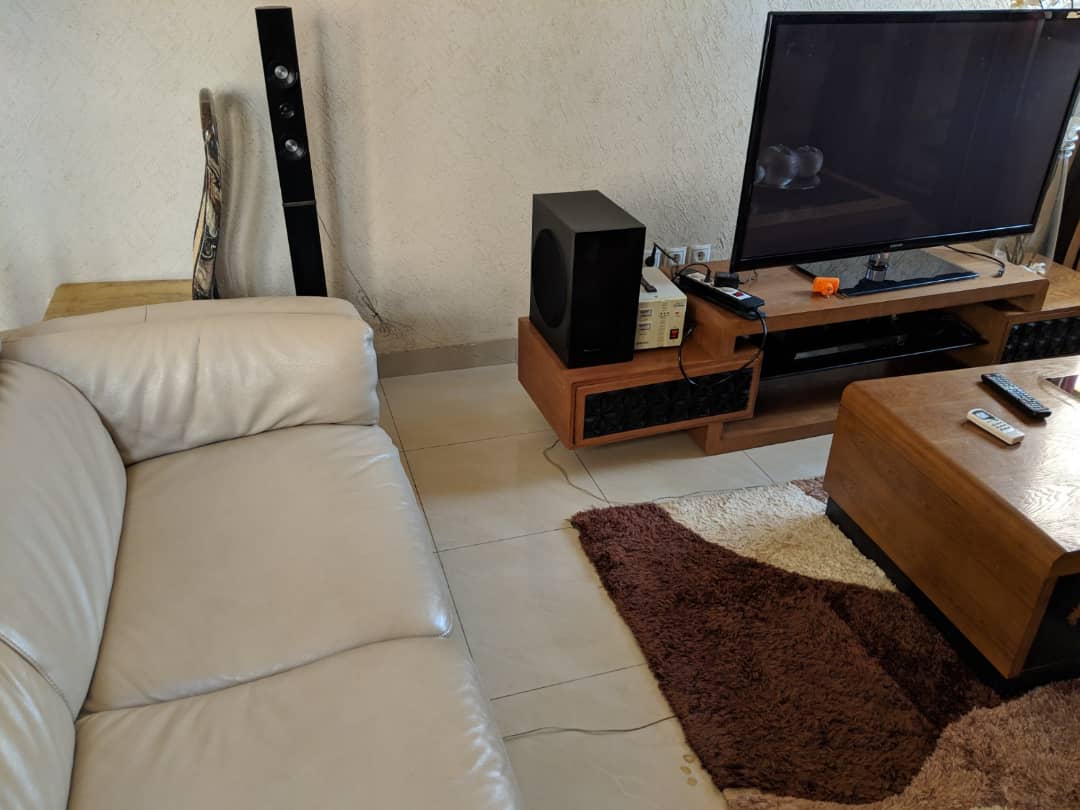N° 4576 :
                            Appartement meublé à louer , Agbalepedo, Lome, Togo : 250 000 XOF/mois