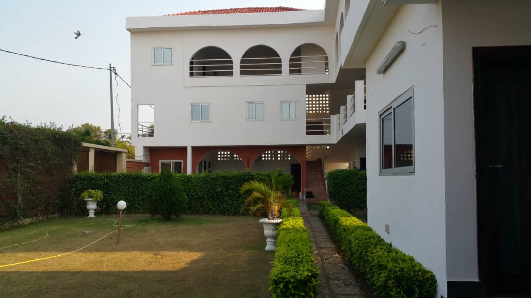 N° 4448 :
                            Appartement meublé à louer , Habitat, Aneho, Togo : 250 000 XOF/mois