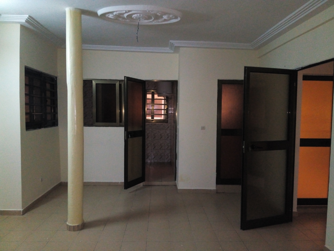 N° 4275 :
                        Appartement à louer , Agoe, Lome, Togo : 70 000 XOF/mois