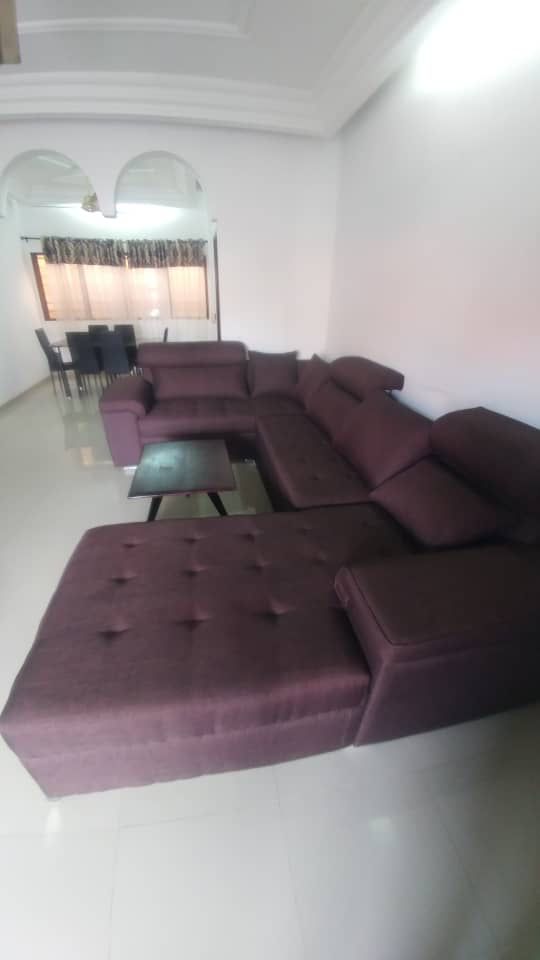 N° 5239 :
                            Appartement meublé à louer , Nyekonakpoe, Lomé, Togo : 350 000 XOF/mois