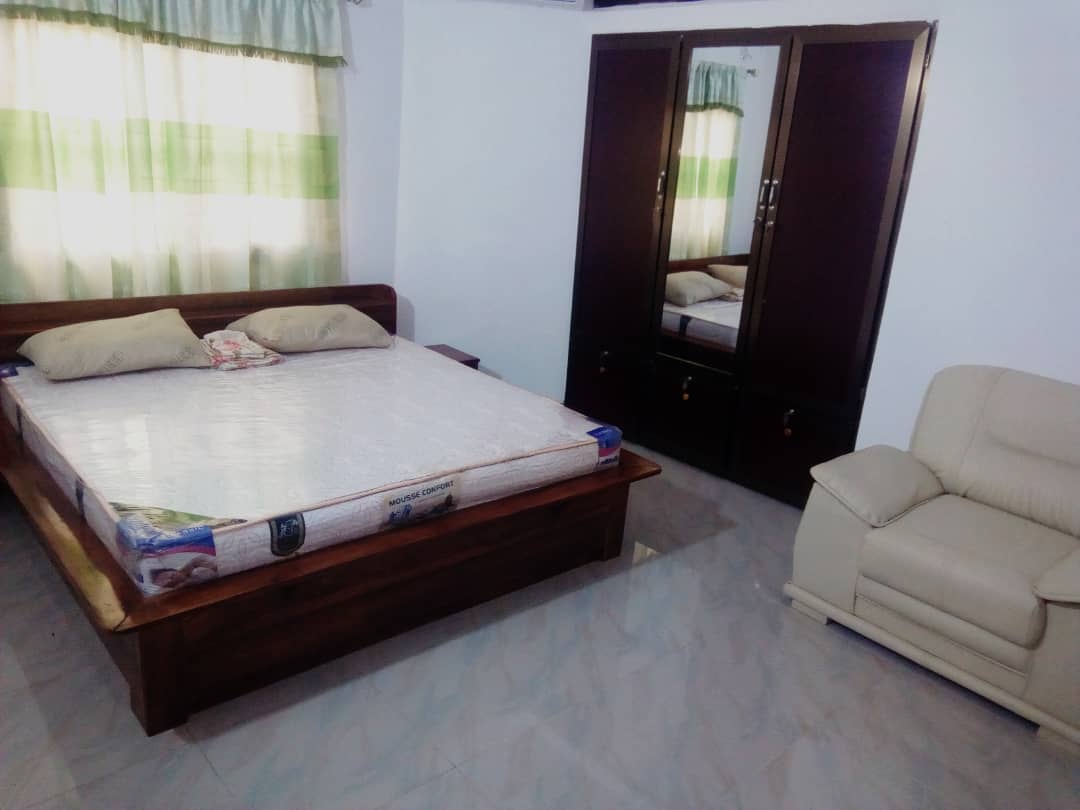 N° 4364 :
                            Appartement meublé à louer , Tokoin, Lome, Togo : 450 000 XOF/mois