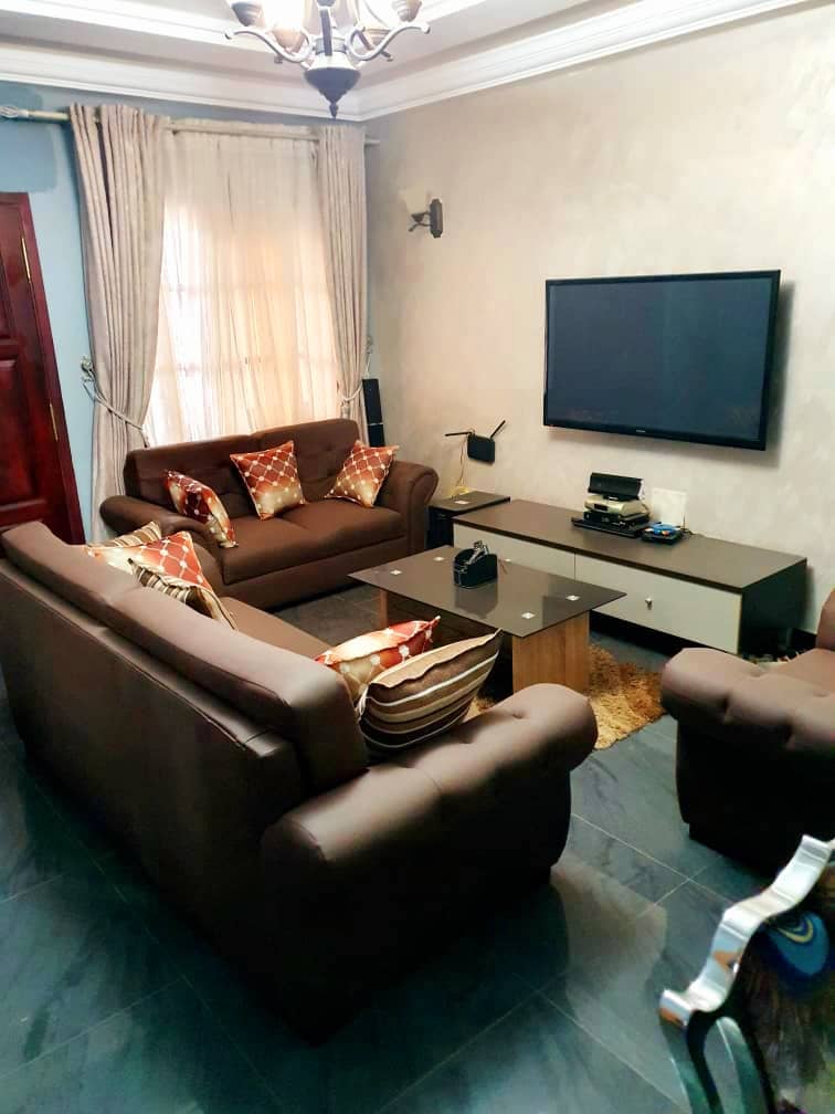 N° 5308 :
                        Appartement meublé à louer , Adidogome, Lome, Togo : 500 000 XOF/mois