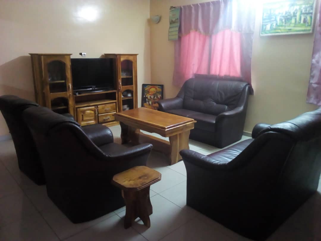 N° 5038 :
                        Appartement meublé à louer , Avedji , Lome, Togo : 350 000 XOF/mois