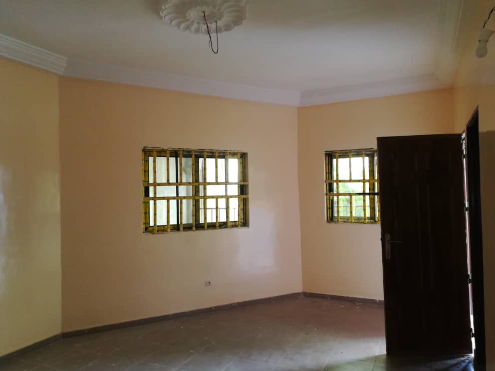 N° 4827 :
                        Appartement à louer , Adidogome, Lome, Togo : 40 000 XOF/mois