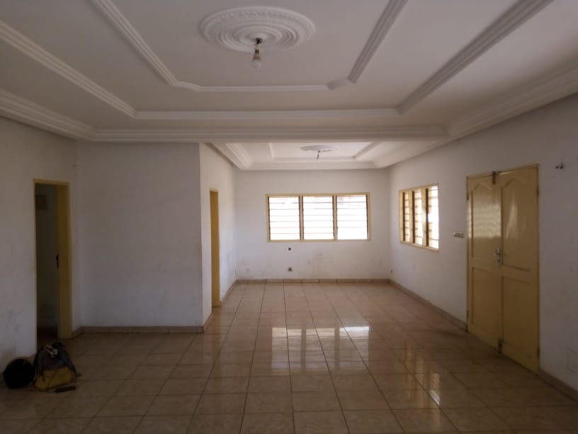 N° 5046 :
                        Villa à louer , Kagome, Lome, Togo : 100 000 XOF/mois