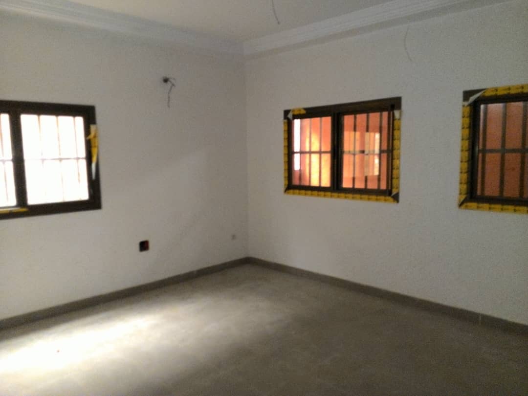 N° 4755 :
                        Appartement à louer ,  avedji, Lome, Togo : 65 000 XOF/mois