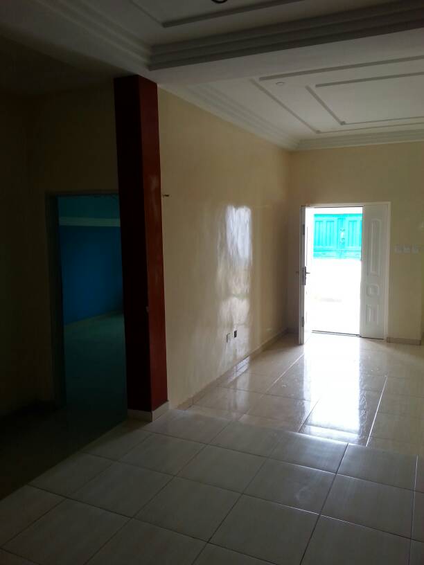N° 4207 :
                        Villa à louer , Agoe, Lome, Togo : 120 000 XOF/mois