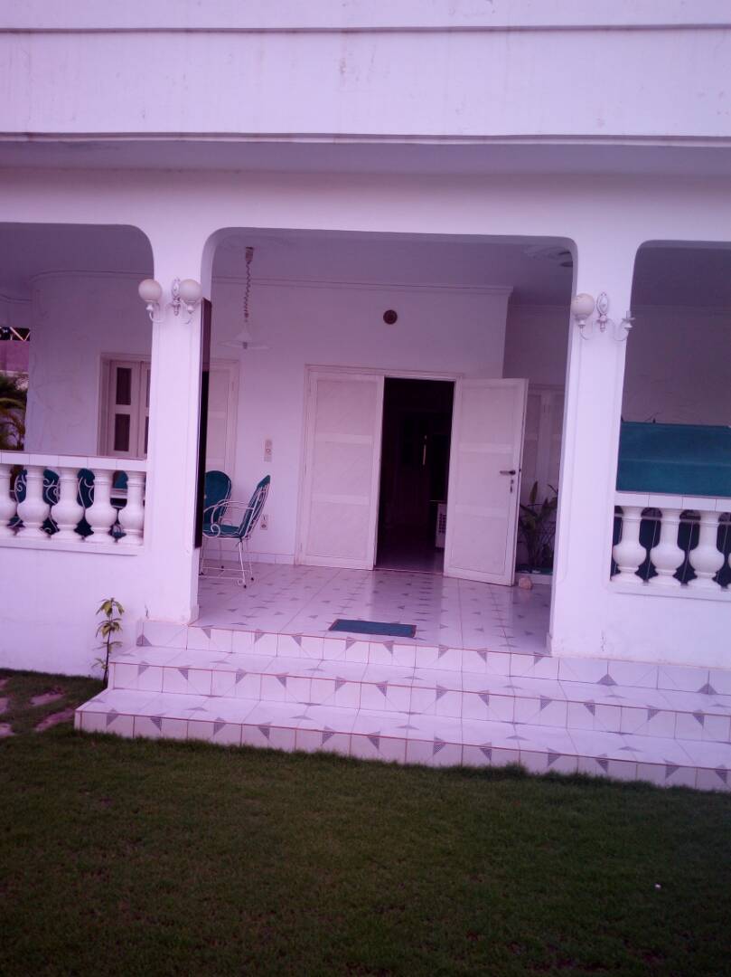 N° 4121 :
                        Villa à vendre , Adidogome, Lome, Togo : 120 000  000 XOF/vie