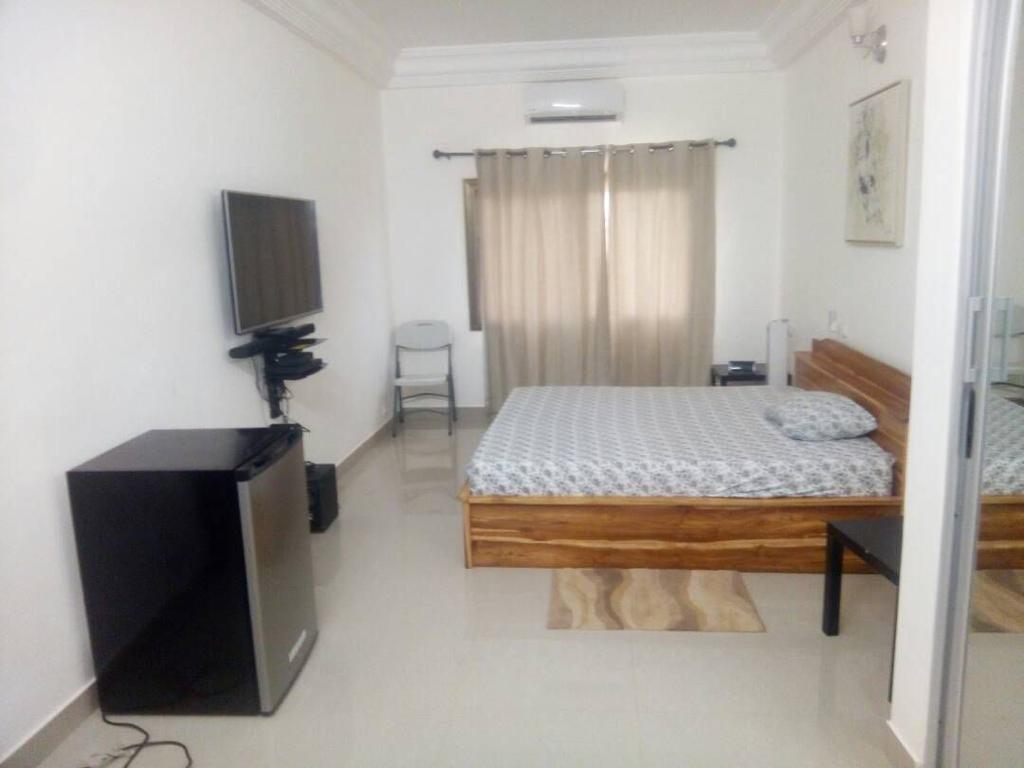 N° 5357 :
                            Appartement meublé à louer , Adidogome, Lome, Togo : 350 000 XOF/mois