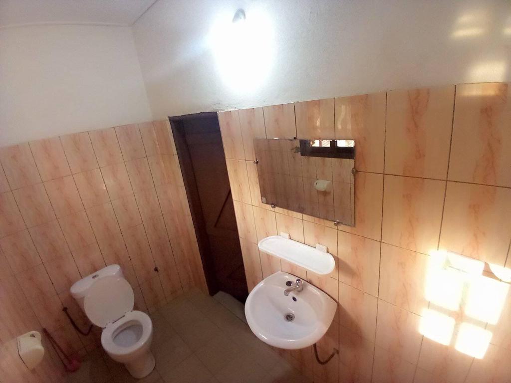 N° 5340 :
                            Appartement meublé à louer , Agbalepedo, Lome, Togo : 150 000 XOF/mois