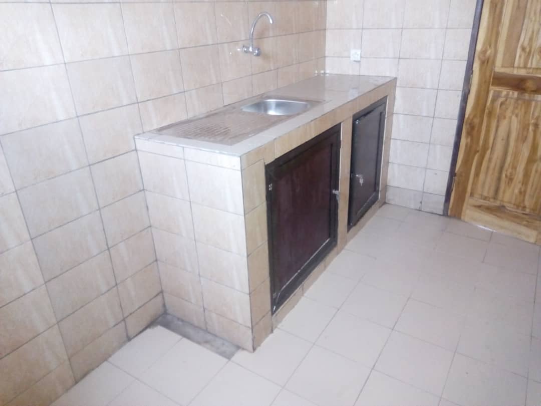 N° 4784 :
                            Appartement à louer , Agbalepedo, Lome, Togo : 120 000 XOF/mois