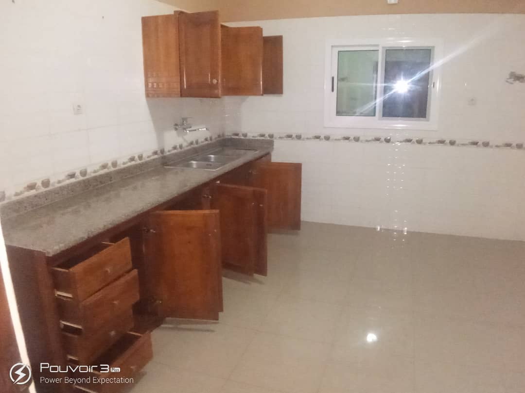 N° 5002 :
                            Appartement à louer , Agoe, Lome, Togo : 60 000 XOF/mois