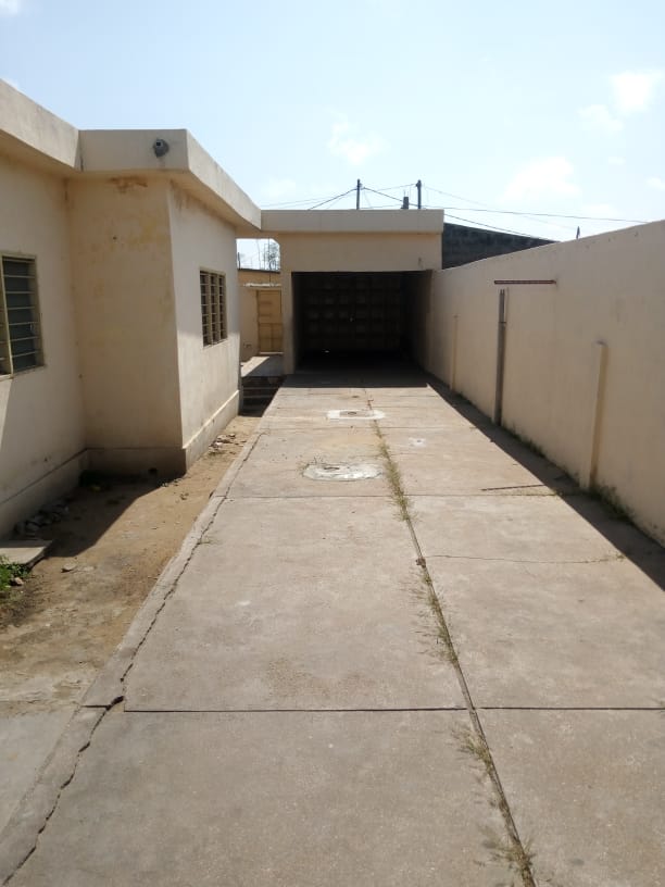 N° 5046 :
                            Villa à louer , Kagome, Lome, Togo : 100 000 XOF/mois