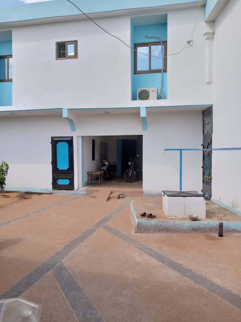 N° 5115 :
                            Villa à vendre , Segbe, Lome, Togo : 65 000  000 XOF/vie