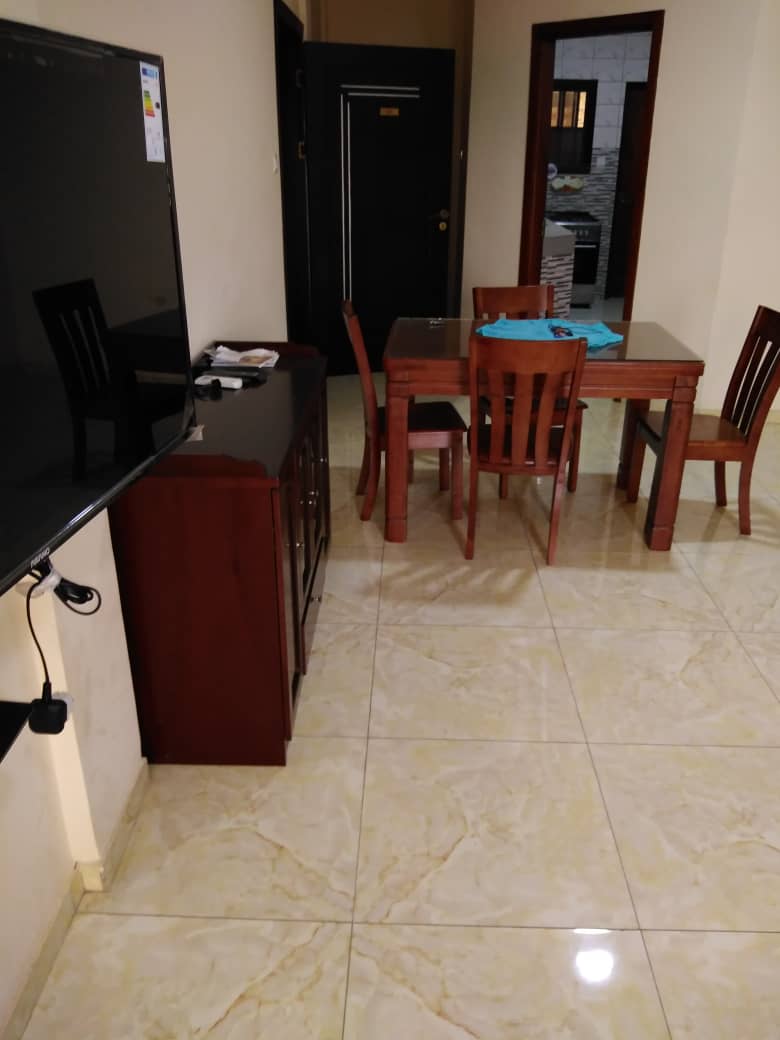 N° 5281 :
                            Appartement meublé à louer , Amandahome., Lome, Togo : 300 000 XOF/mois