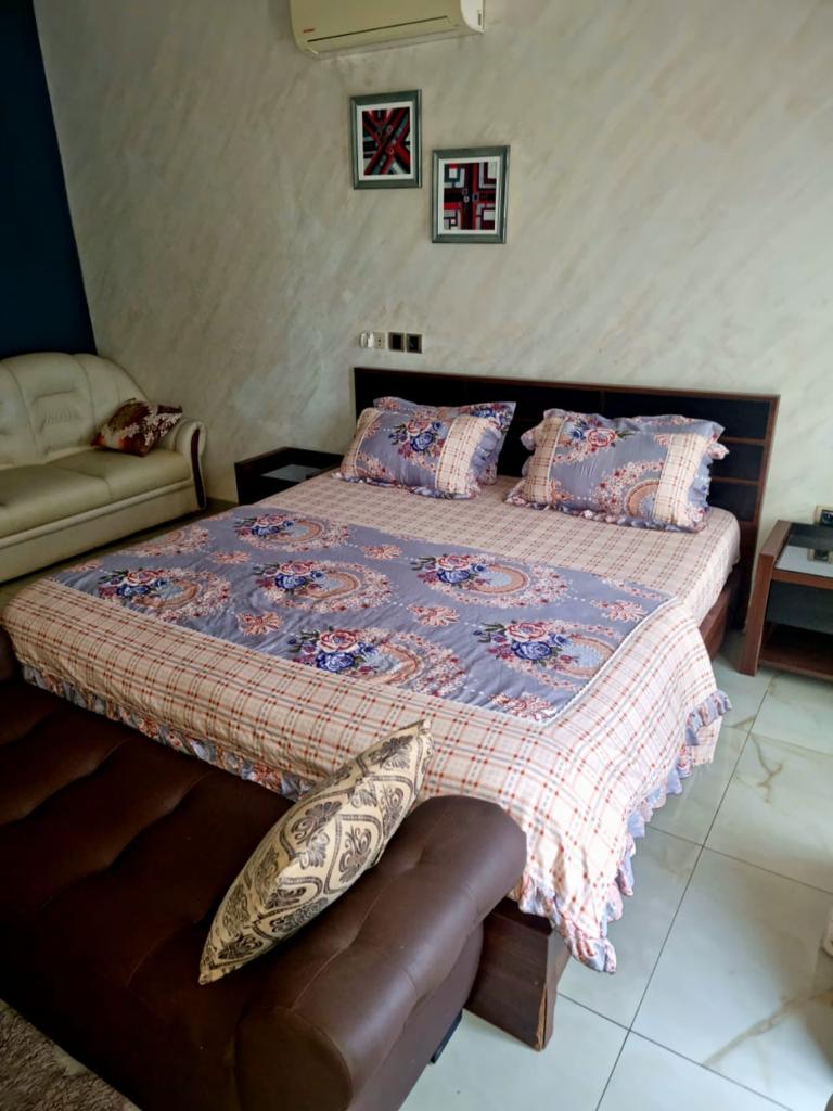 N° 5307 :
                            Appartement meublé à louer , Adidogome, Lome, Togo : 600 000 XOF/mois