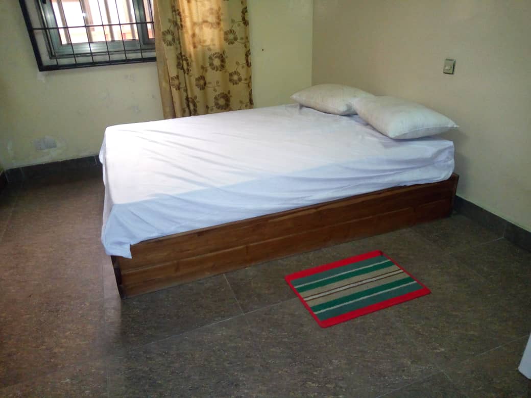 N° 4546 :
                            Appartement meublé à louer , Be, Lome, Togo : 300 000 XOF/mois