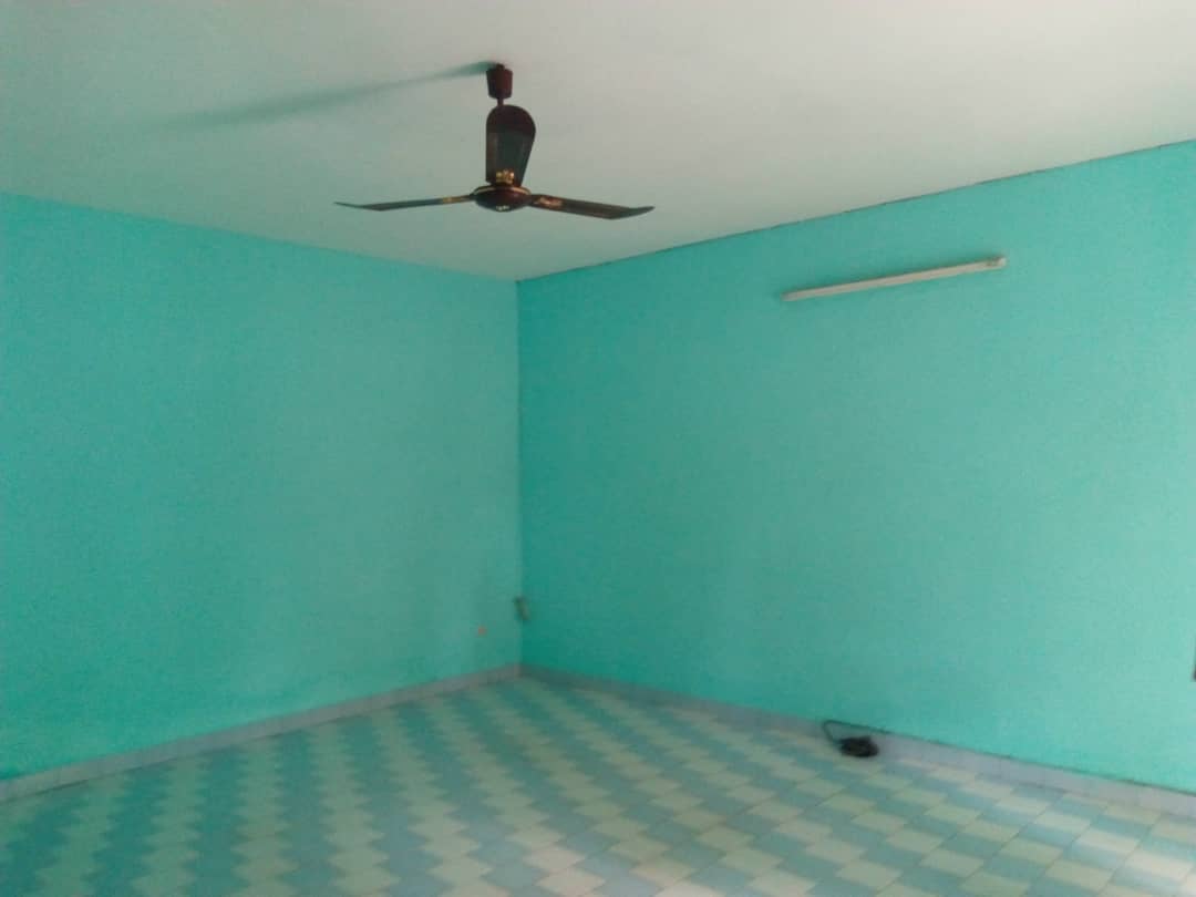 N° 4333 :
                            Appartement à louer , Djidjole, Lome, Togo : 90 000 XOF/mois