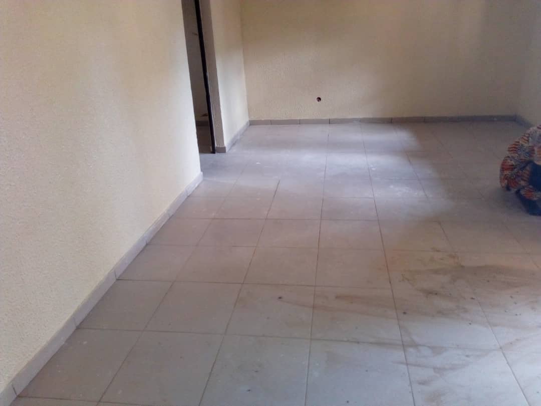 N° 4334 :
                            Appartement à louer , Agoe, Lome, Togo : 60 000 XOF/mois