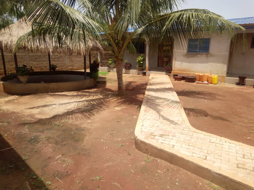 N° 4502 :
                            Villa à vendre , Ananissime, Kovie, Togo : 11 000  000 XOF/vie