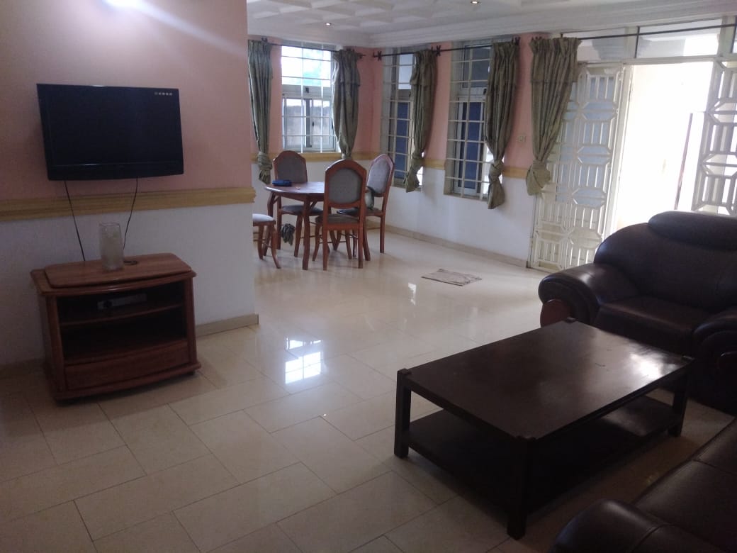 N° 5252 :
                        Appartement meublé à louer , Adidogome, Lome, Togo : 250 000 XOF/mois