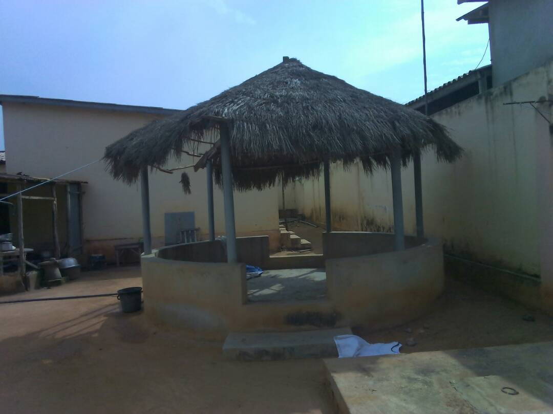 N° 4299 :
                            Maison à vendre , Apedokoe gbomame, Lome, Togo : 16 000  000 XOF/vie