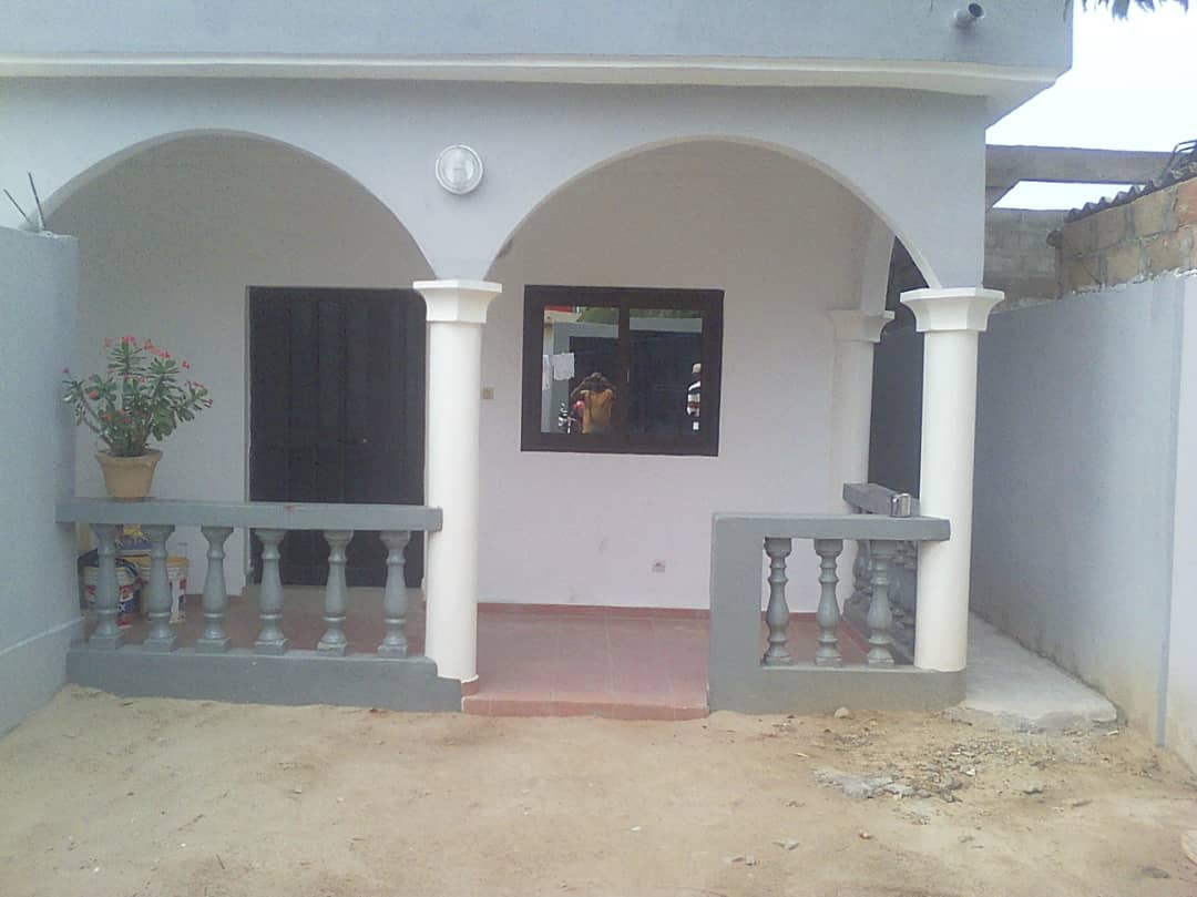 N° 4232 :
                        Appartement à louer , Adidogome, Lome, Togo : 100 000 XOF/mois