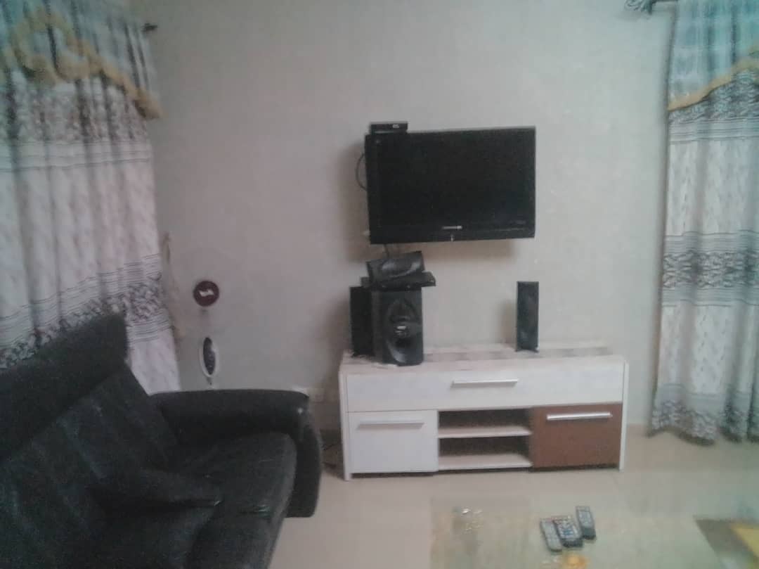 N° 4301 :
                            Appartement meublé à louer , Adidogome, Lome, Togo : 250 000 XOF/mois