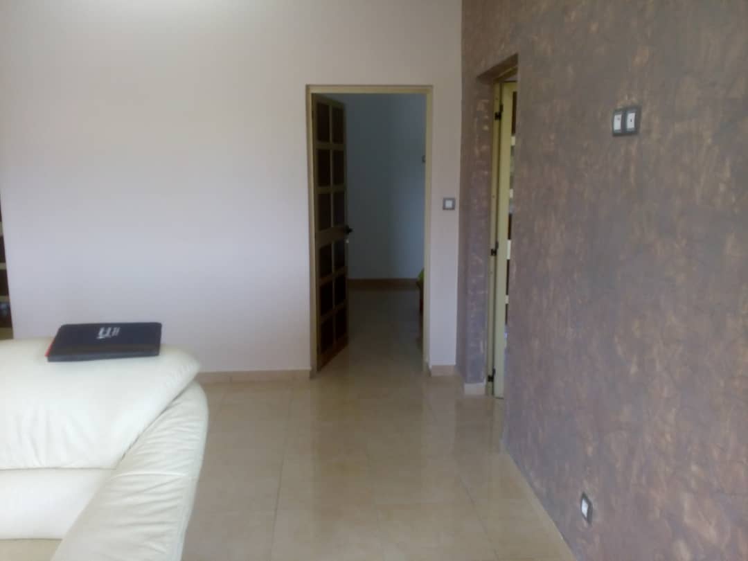 N° 4343 :
                            Appartement à louer , Baguida, Lome, Togo : 250 000 XOF/mois